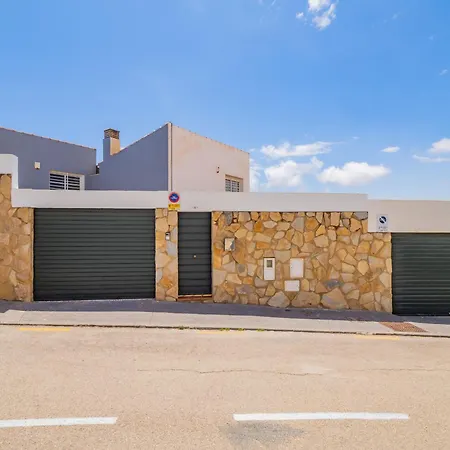 Cubo's Gibralfaro Townhouse Holiday home