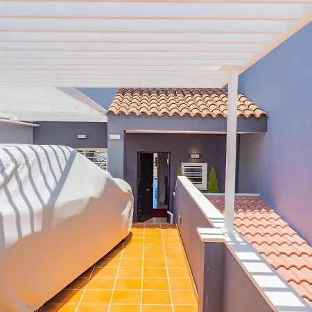 Cubo's Gibralfaro Townhouse בית נופש מאלגה