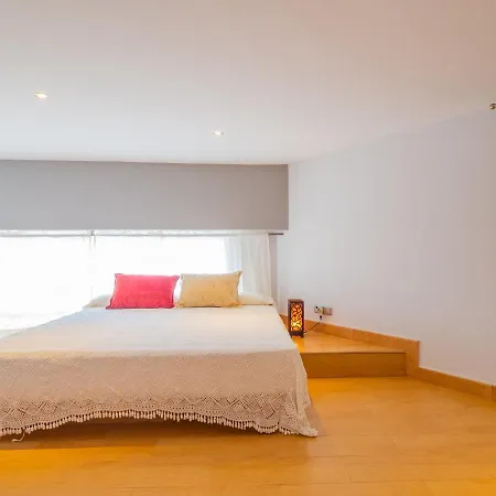Cubo's Gibralfaro Townhouse